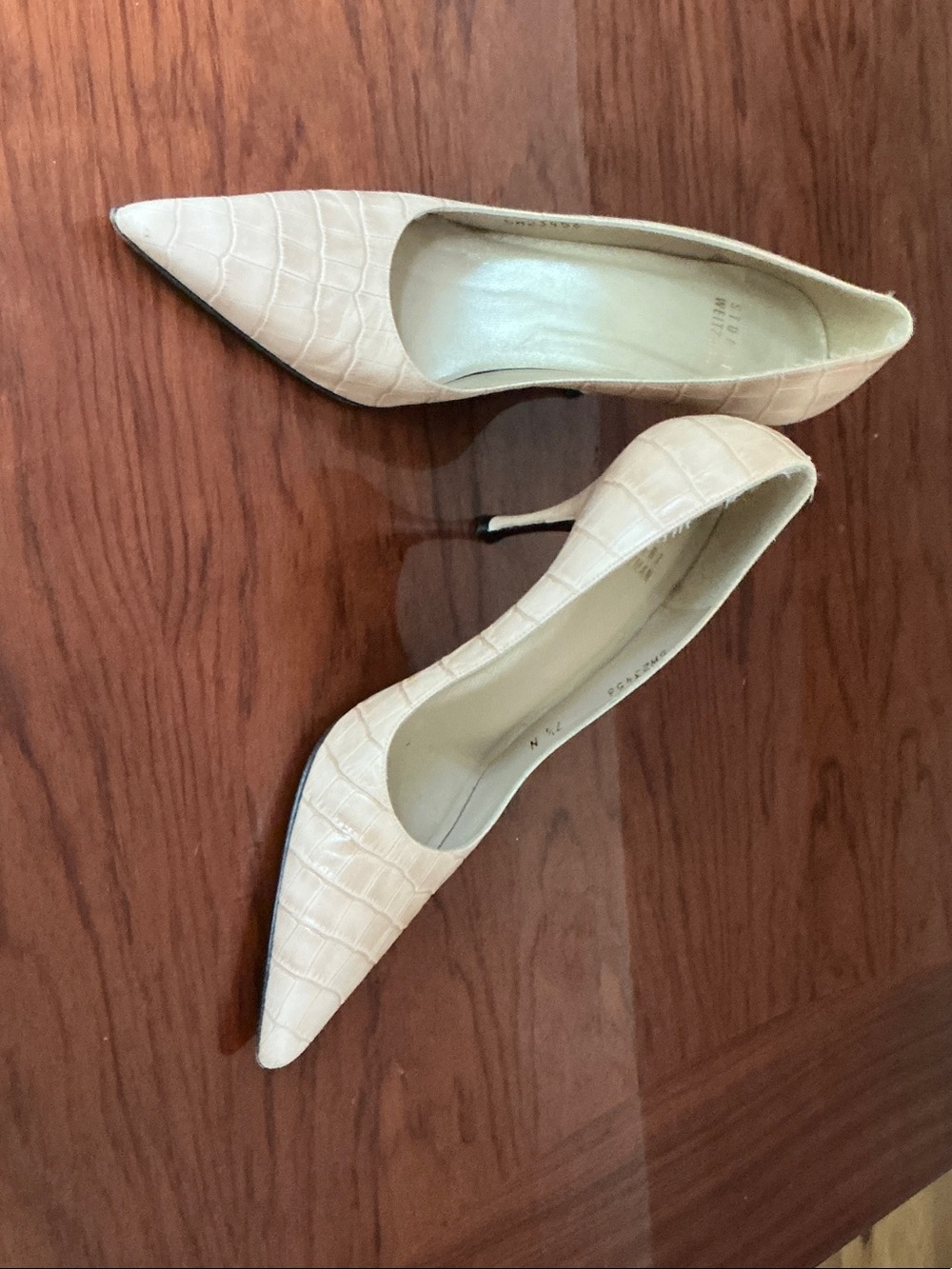 Stuart Weitzman Cream Croc-Embossed Pointed Toe Stiletto Pumps